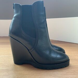 Michael Kors Black Leather Wedge Ankle Boots Size 5.5